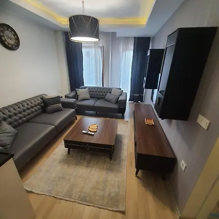 Fatih Etage 1 アパート